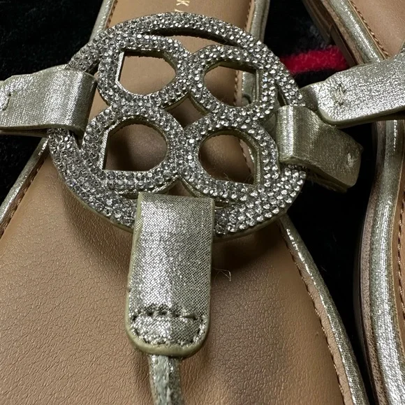 Kelly & Katie Gold Sandals - Picture 2 of 4